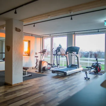 Bier Und Wohlfuehlhotel Gut Riedelsbach Hotel 3*