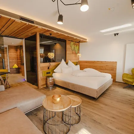 Bier Und Wohlfuehlhotel Gut Riedelsbach Otel Neureichenau