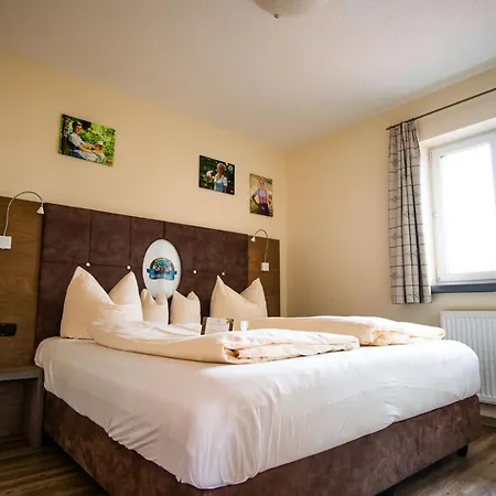 Bier Und Wohlfuehlhotel Gut Riedelsbach 3* Neureichenau