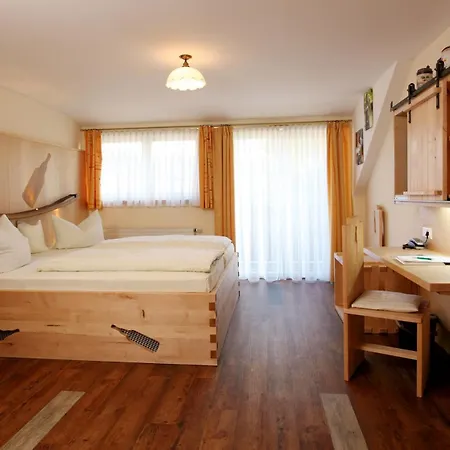 Bier Und Wohlfuehlhotel Gut Riedelsbach Otel Neureichenau